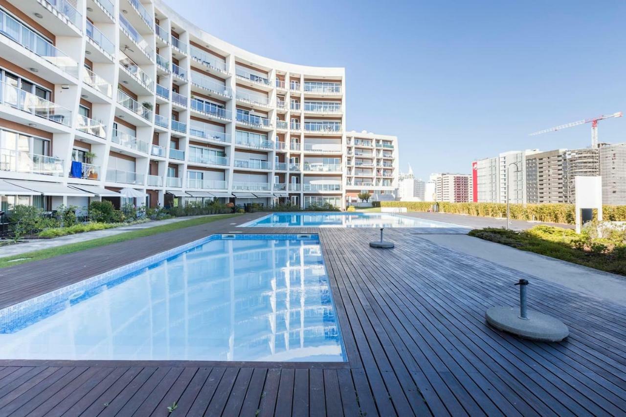 Amazing Flat - Pool And Parking Apartment Lisboa Екстериор снимка